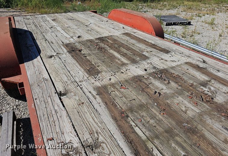 image for item MP9327 2005 Eagle  utility trailer