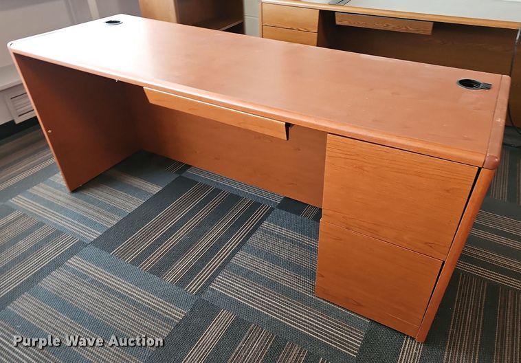 image for item MP9328 Office furniture