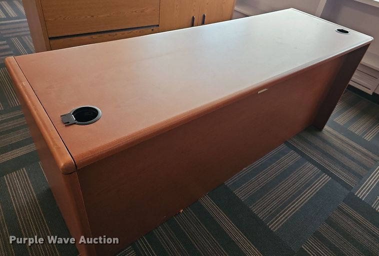 image for item MP9328 Office furniture