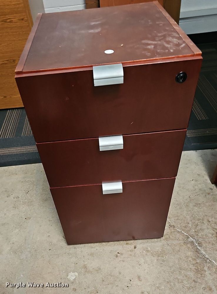 image for item MP9330 Office furniture