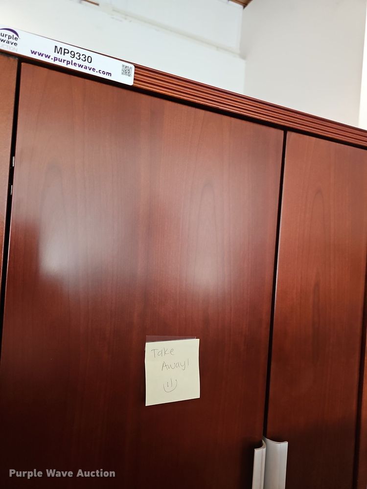 image for item MP9330 Office furniture