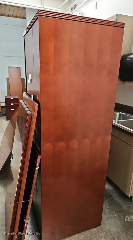 image for item MP9330 Office furniture