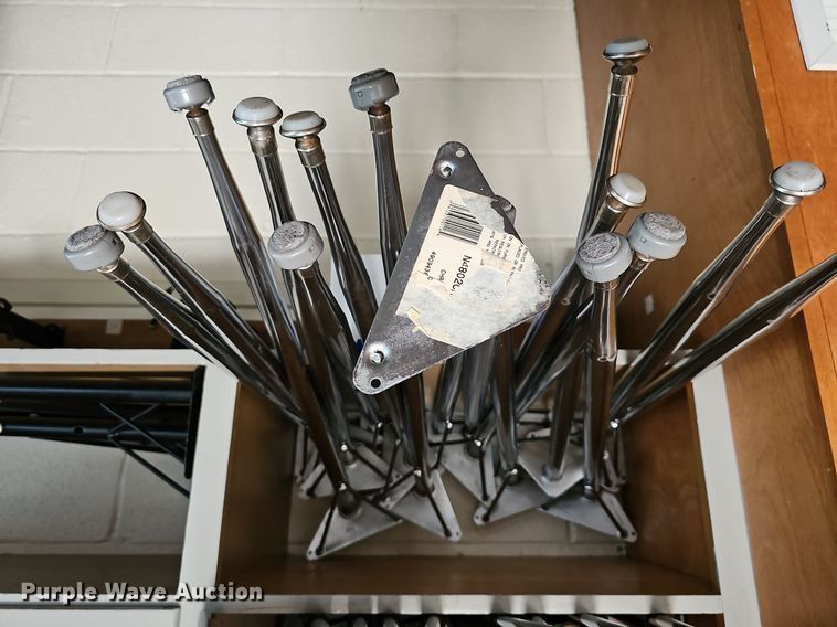 image for item MP9350 (8) round tables