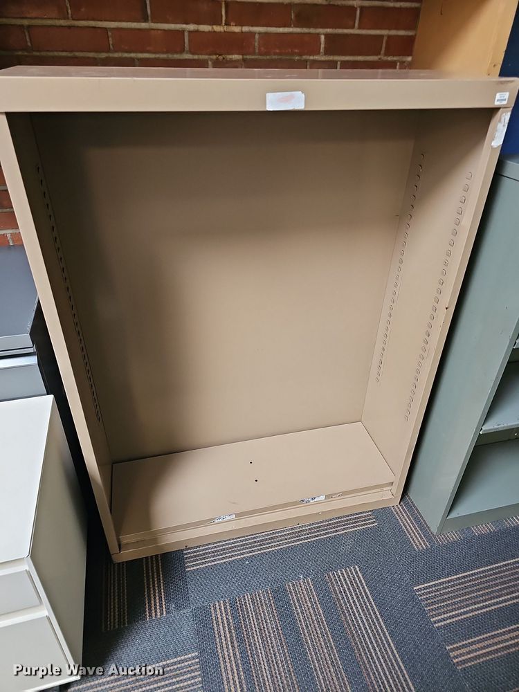 image for item MP9357 Office furniture