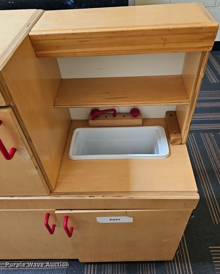 image for item MP9372 (2) Children's play kitchens