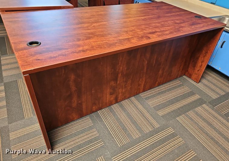 image for item MP9373 Office furniture