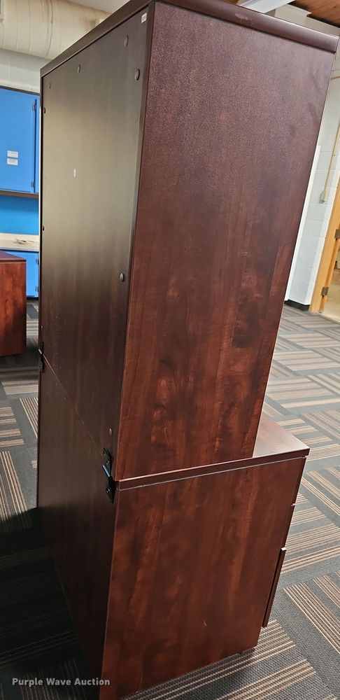 image for item MP9373 Office furniture