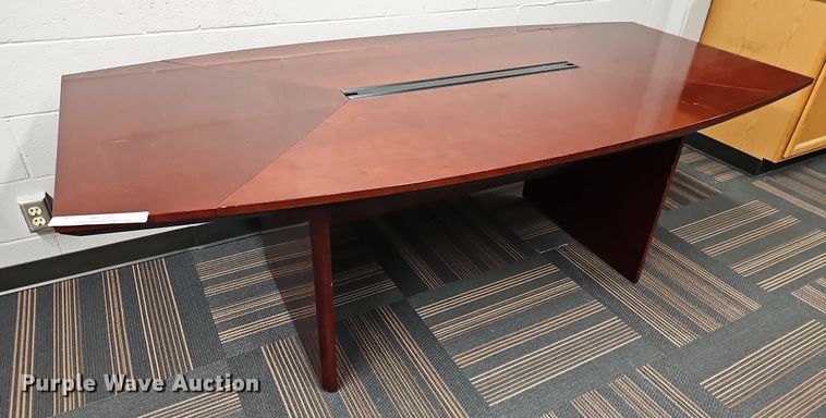 image for item MP9385 Conference table