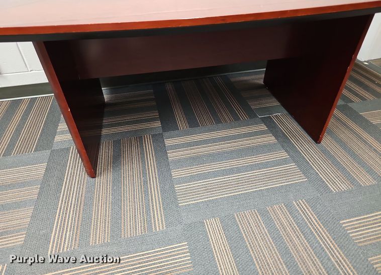 image for item MP9385 Conference table