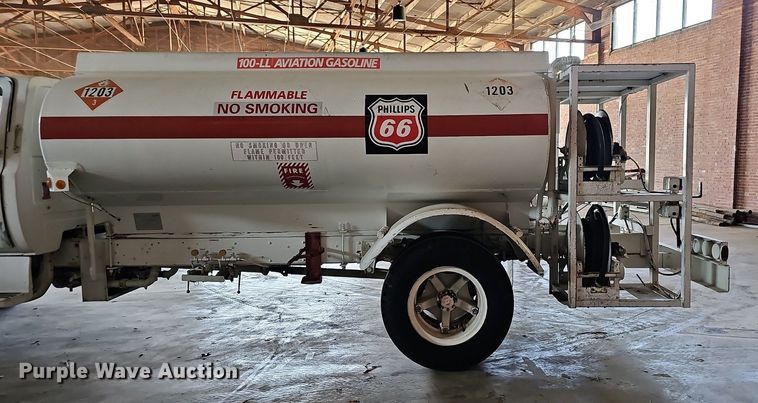 image for item MP9393 1986 Chevrolet C70  fuel truck