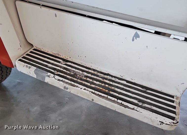 image for item MP9393 1986 Chevrolet C70  fuel truck