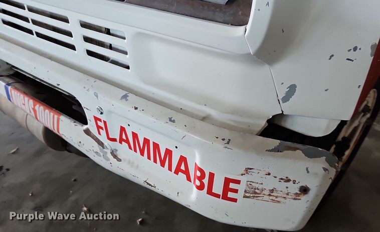 image for item MP9393 1986 Chevrolet C70  fuel truck