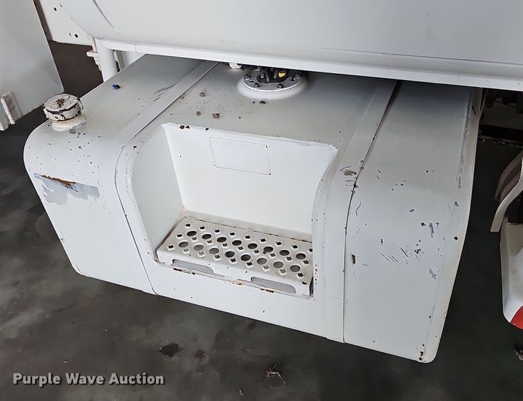 image for item MP9393 1986 Chevrolet C70  fuel truck