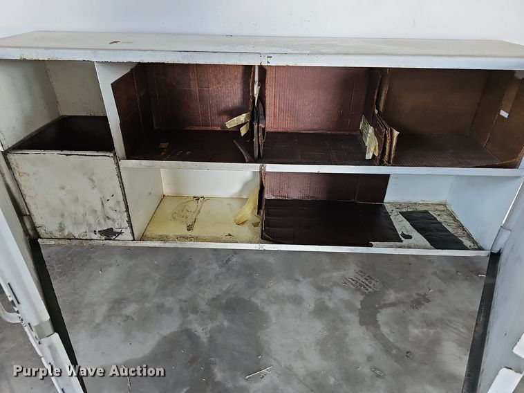 image for item MP9393 1986 Chevrolet C70  fuel truck