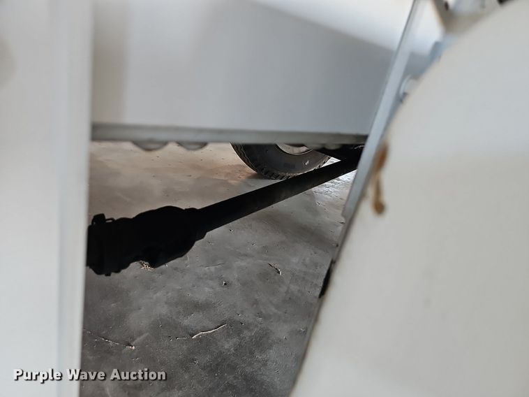 image for item MP9393 1986 Chevrolet C70  fuel truck