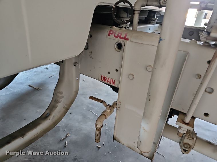 image for item MP9393 1986 Chevrolet C70  fuel truck