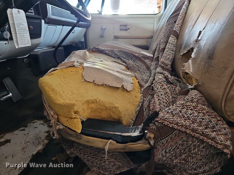 image for item MP9393 1986 Chevrolet C70  fuel truck