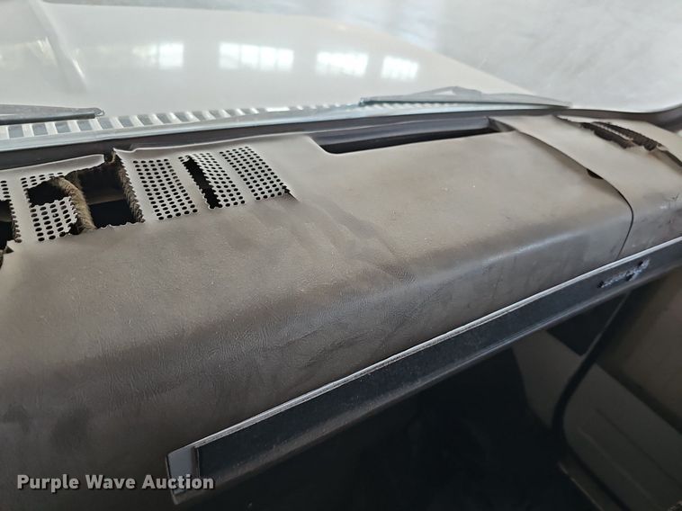 image for item MP9393 1986 Chevrolet C70  fuel truck