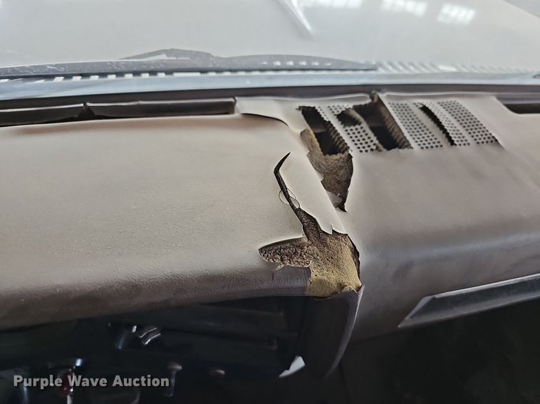 image for item MP9393 1986 Chevrolet C70  fuel truck