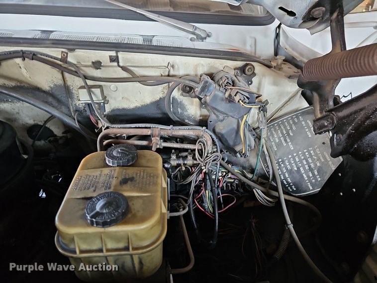 image for item MP9393 1986 Chevrolet C70  fuel truck