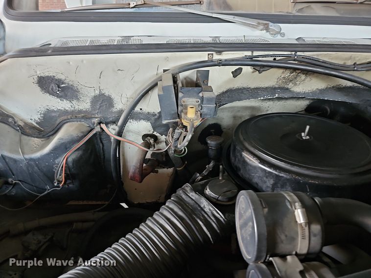 image for item MP9393 1986 Chevrolet C70  fuel truck