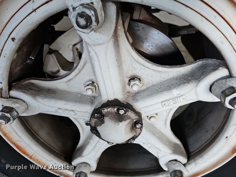 image for item MP9393 1986 Chevrolet C70  fuel truck