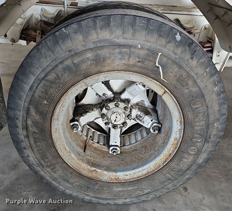 image for item MP9393 1986 Chevrolet C70  fuel truck