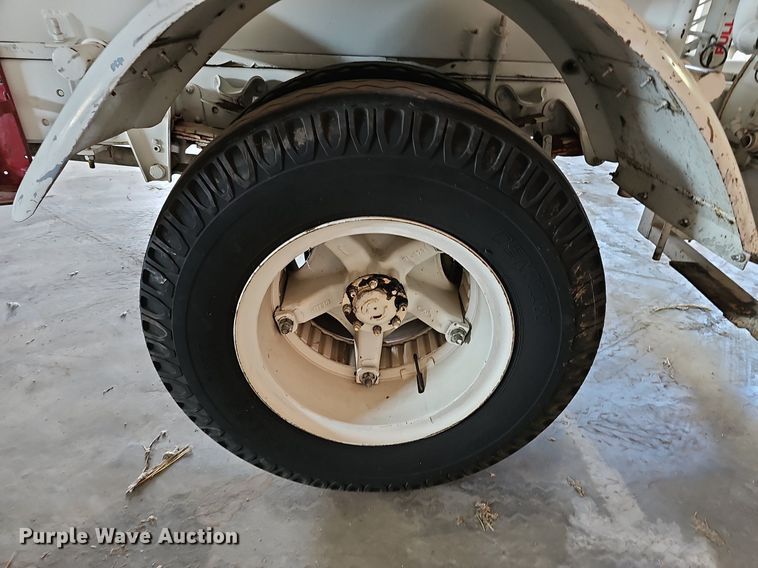 image for item MP9393 1986 Chevrolet C70  fuel truck