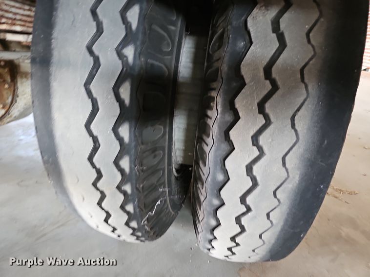 image for item MP9393 1986 Chevrolet C70  fuel truck