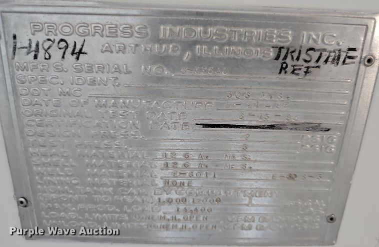 image for item MP9393 1986 Chevrolet C70  fuel truck