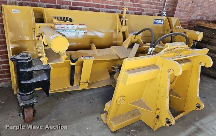 image for item MP9394 Henke  blade