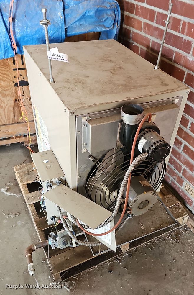 image for item MP9395 Lennox LF24-75A-2  propane heater