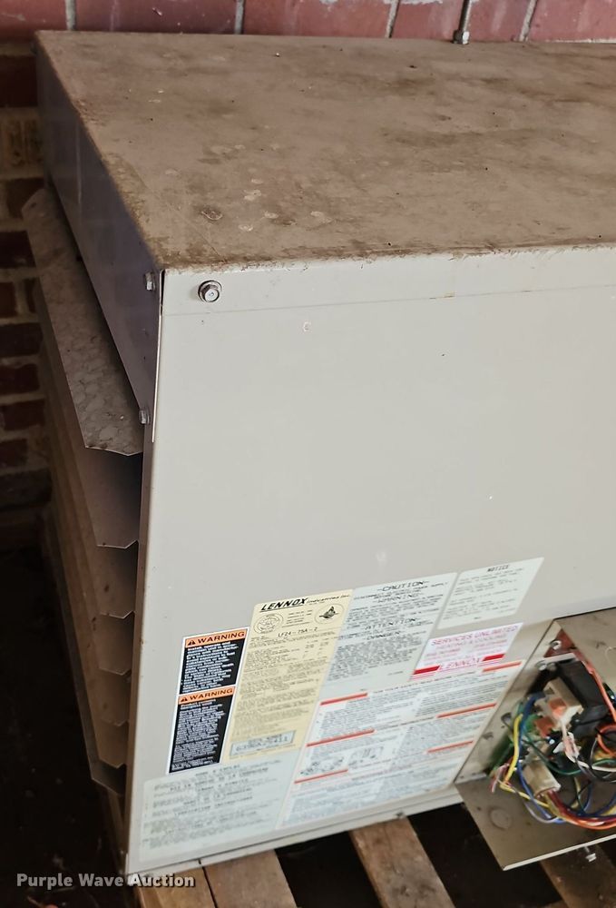 image for item MP9395 Lennox LF24-75A-2  propane heater