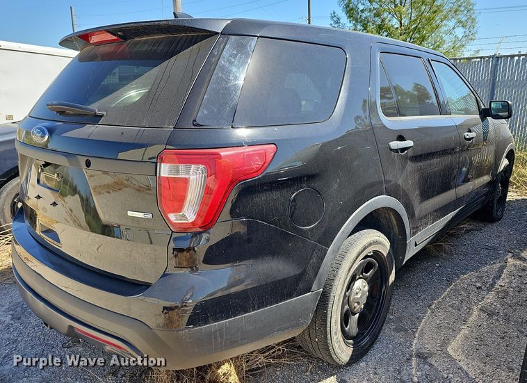 image for item MP9398 2016 Ford Explorer Police Interceptor  SUV