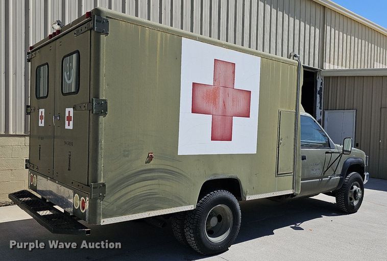 image for item MP9399 1990 Chevrolet C3500  ambulance