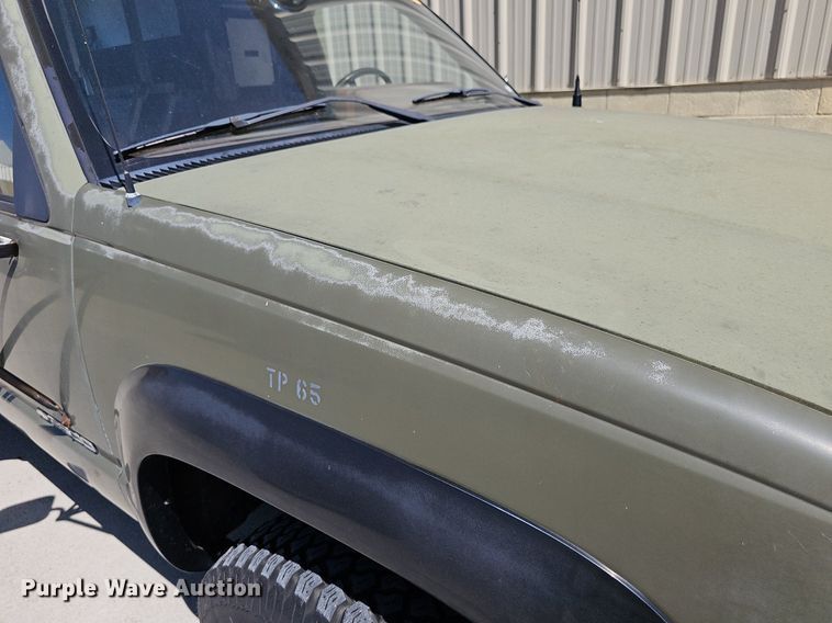 image for item MP9399 1990 Chevrolet C3500  ambulance