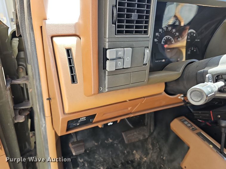 image for item MP9399 1990 Chevrolet C3500  ambulance