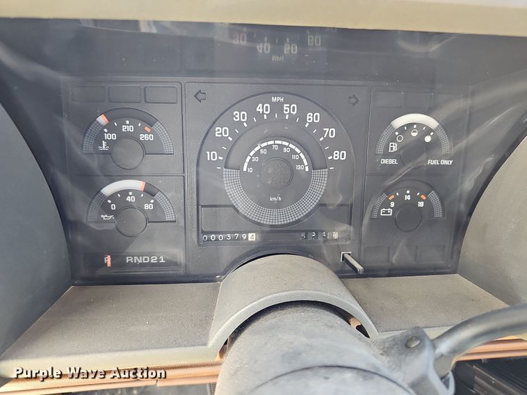 image for item MP9399 1990 Chevrolet C3500  ambulance