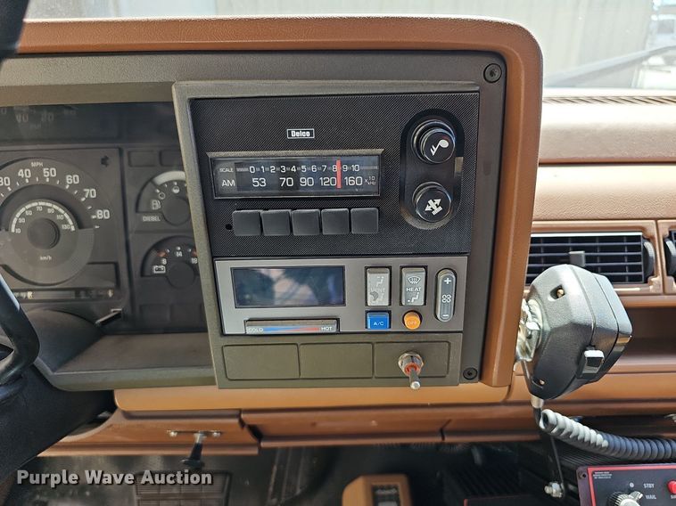 image for item MP9399 1990 Chevrolet C3500  ambulance