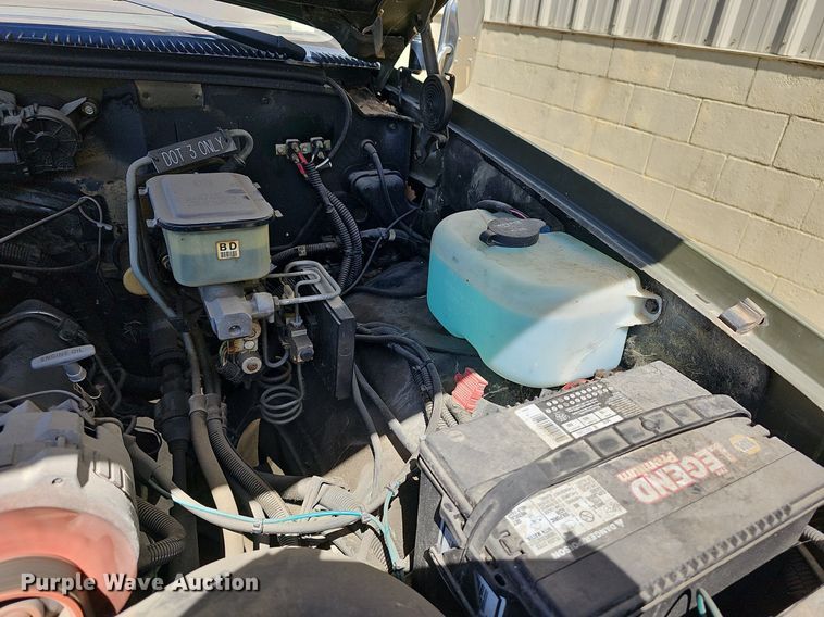 image for item MP9399 1990 Chevrolet C3500  ambulance