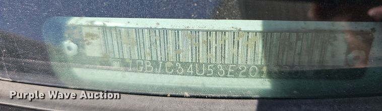 image for item MP9400 2003 Chevrolet Silverado 3500  flatbed pickup truck