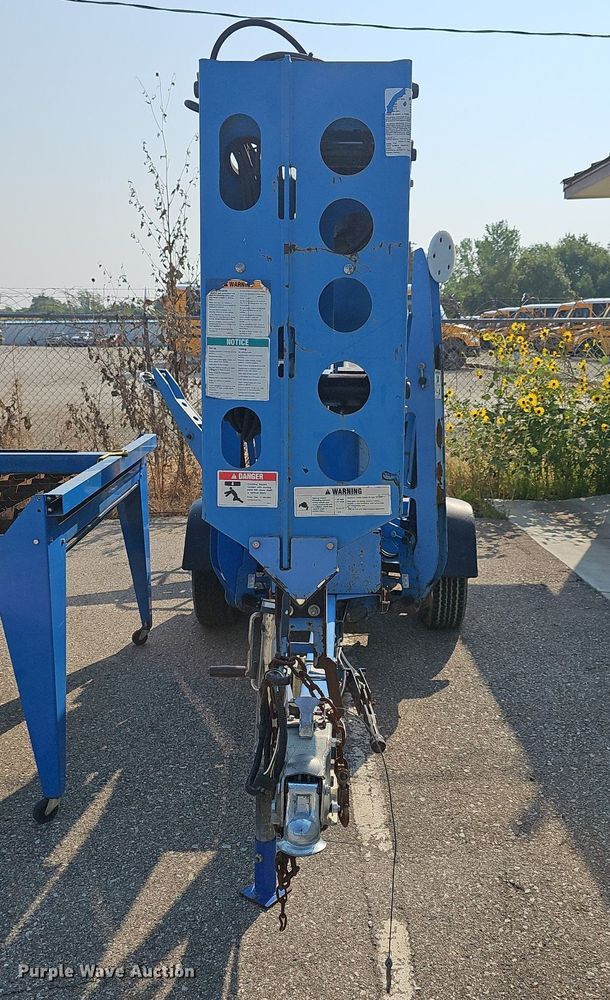 image for item MP9413 2008 Genie TZ 34/20  boom lift