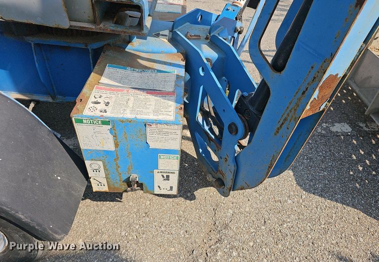 image for item MP9413 2008 Genie TZ 34/20  boom lift