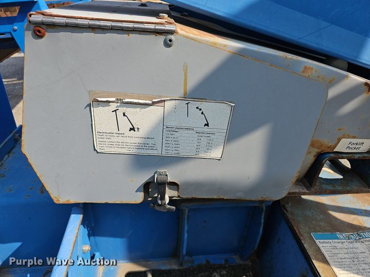 image for item MP9413 2008 Genie TZ 34/20  boom lift