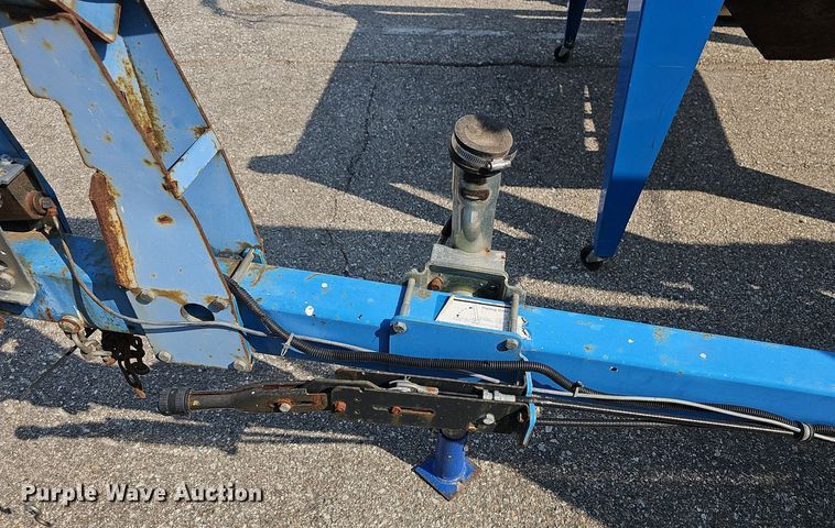 image for item MP9413 2008 Genie TZ 34/20  boom lift