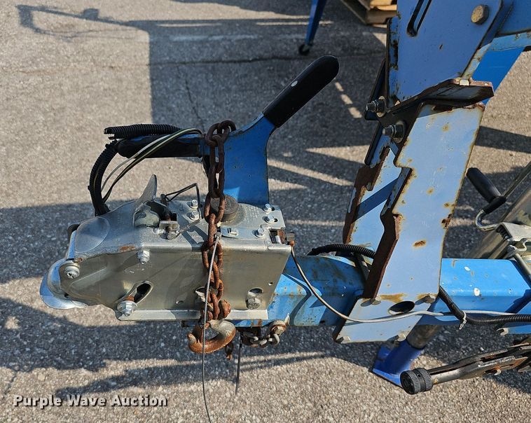 image for item MP9413 2008 Genie TZ 34/20  boom lift