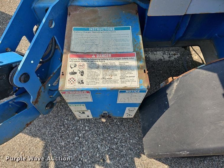 image for item MP9413 2008 Genie TZ 34/20  boom lift