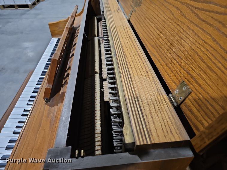 image for item MP9415 Kimball 4244   piano