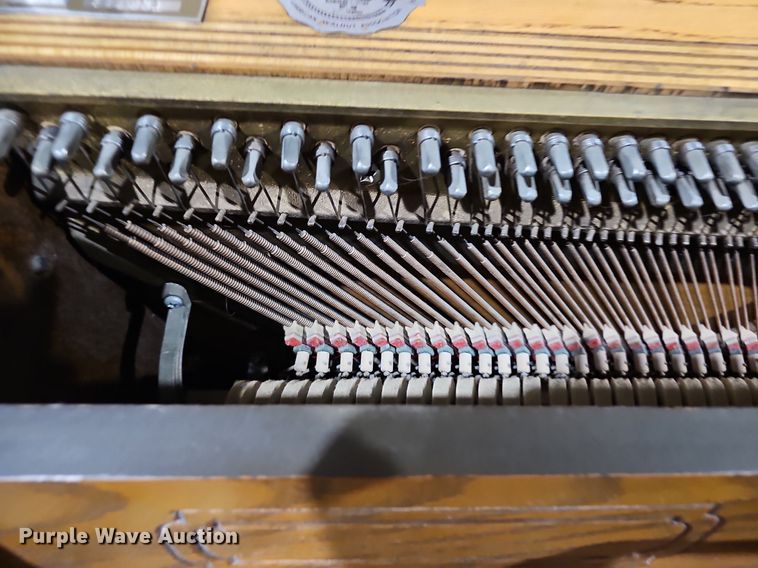 image for item MP9415 Kimball 4244   piano