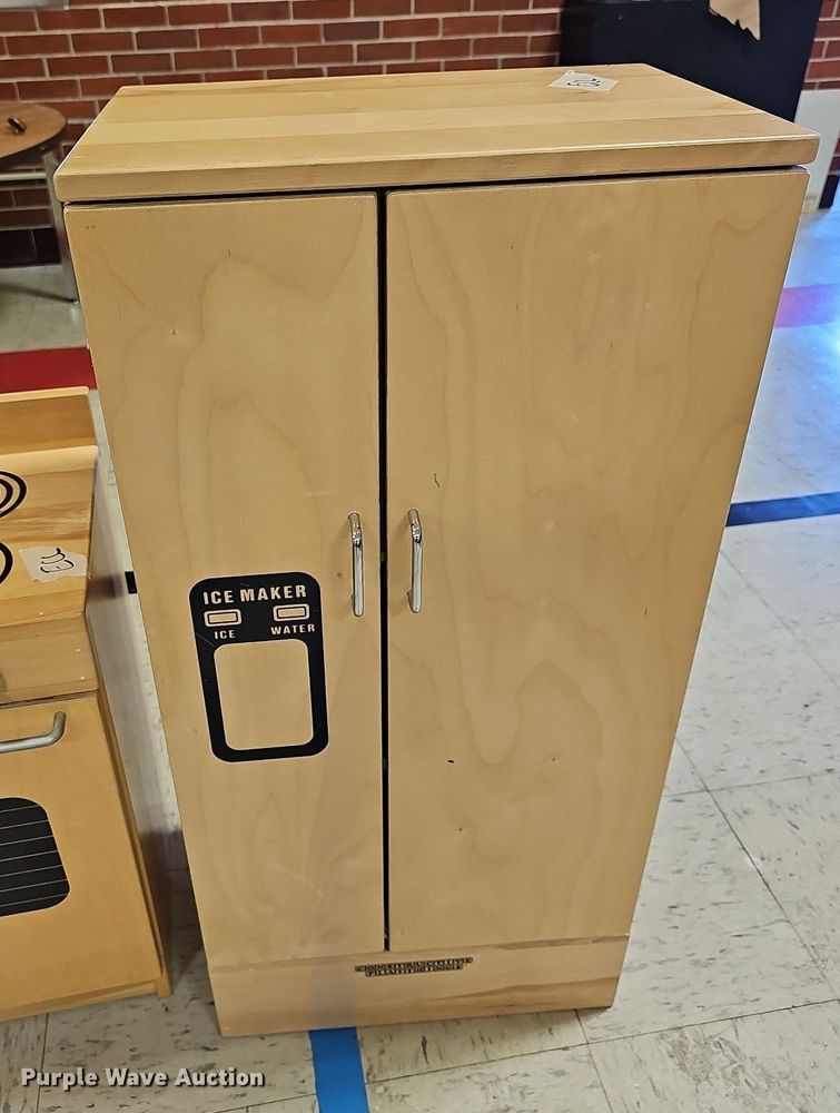 image for item MP9423 (8) Children's play kitchens